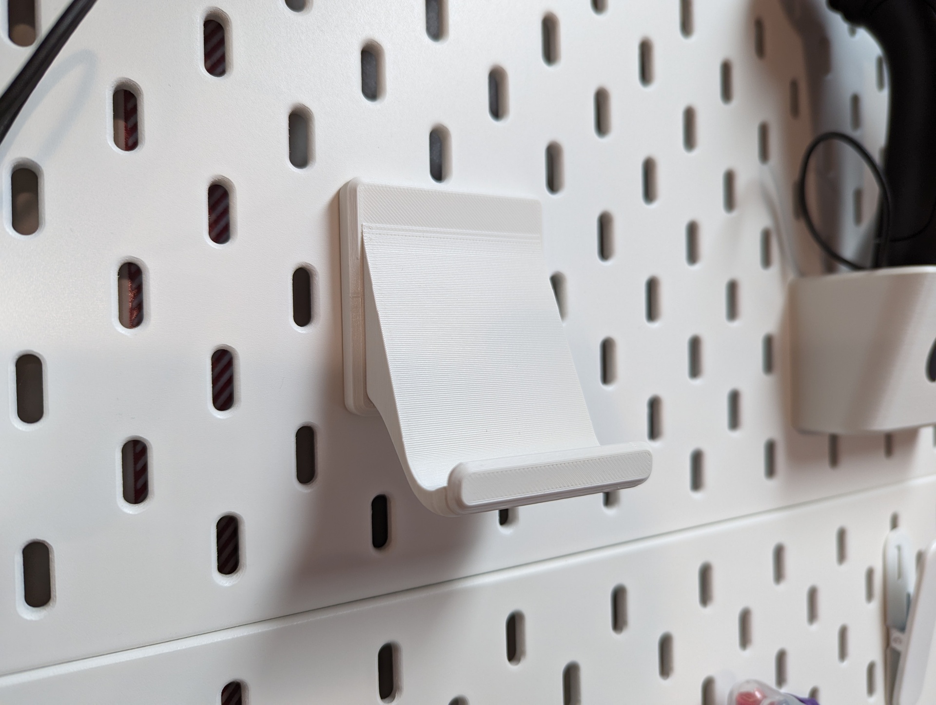 IKEA SKADIS Držač Xbox One Kontrolera Nilo - Xbox oprema, slika 2