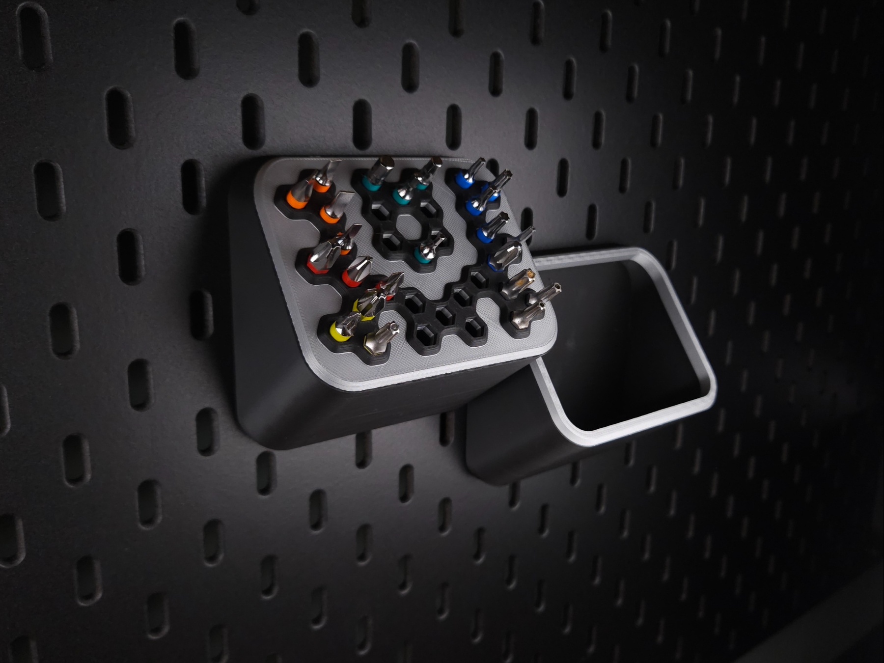 Organizatori za alat