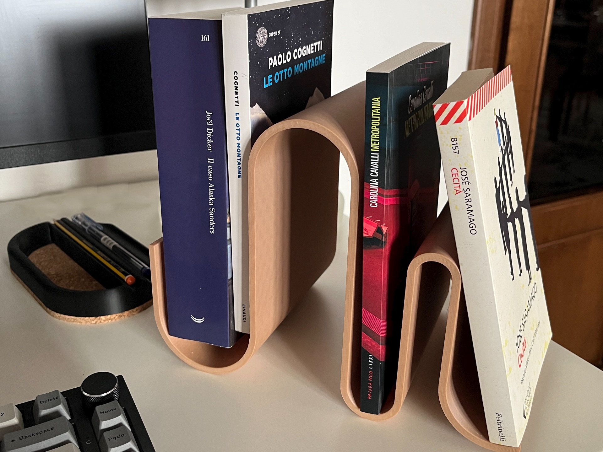 Držač Za Knjige - Fluidni Minimalizam - Obeleživači i dodaci za knjige, slika 2