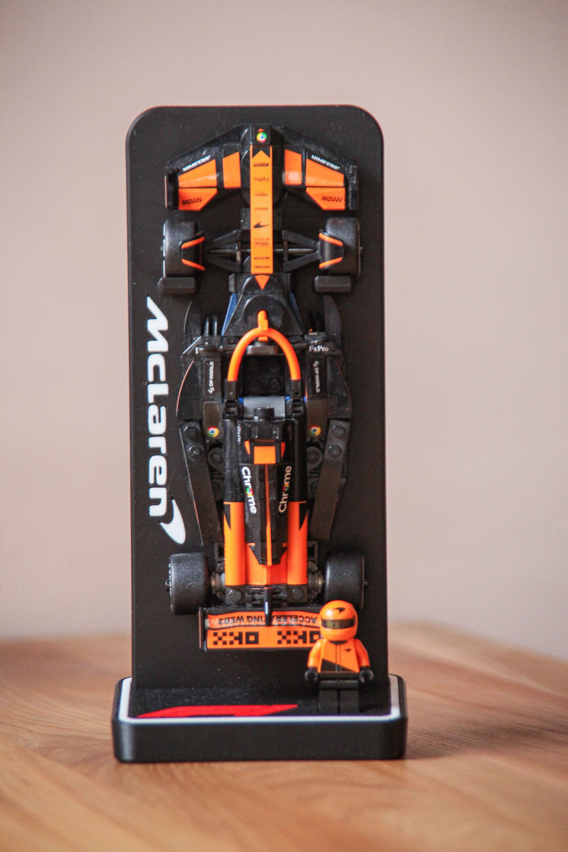 F1 Stalak za LEGO Speed Champions Automobile – 15 Timskih Ploča - Formula 1, slika 4