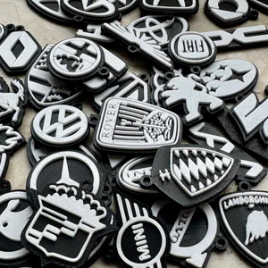 Privesci sa Logoom Automobila za Fanove i Kolekcionare - Privesci za ključeve