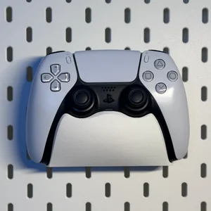 IKEA SKADIS PS5 Kontroler za PS5 Kontroler Luno - Sony PlayStation oprema