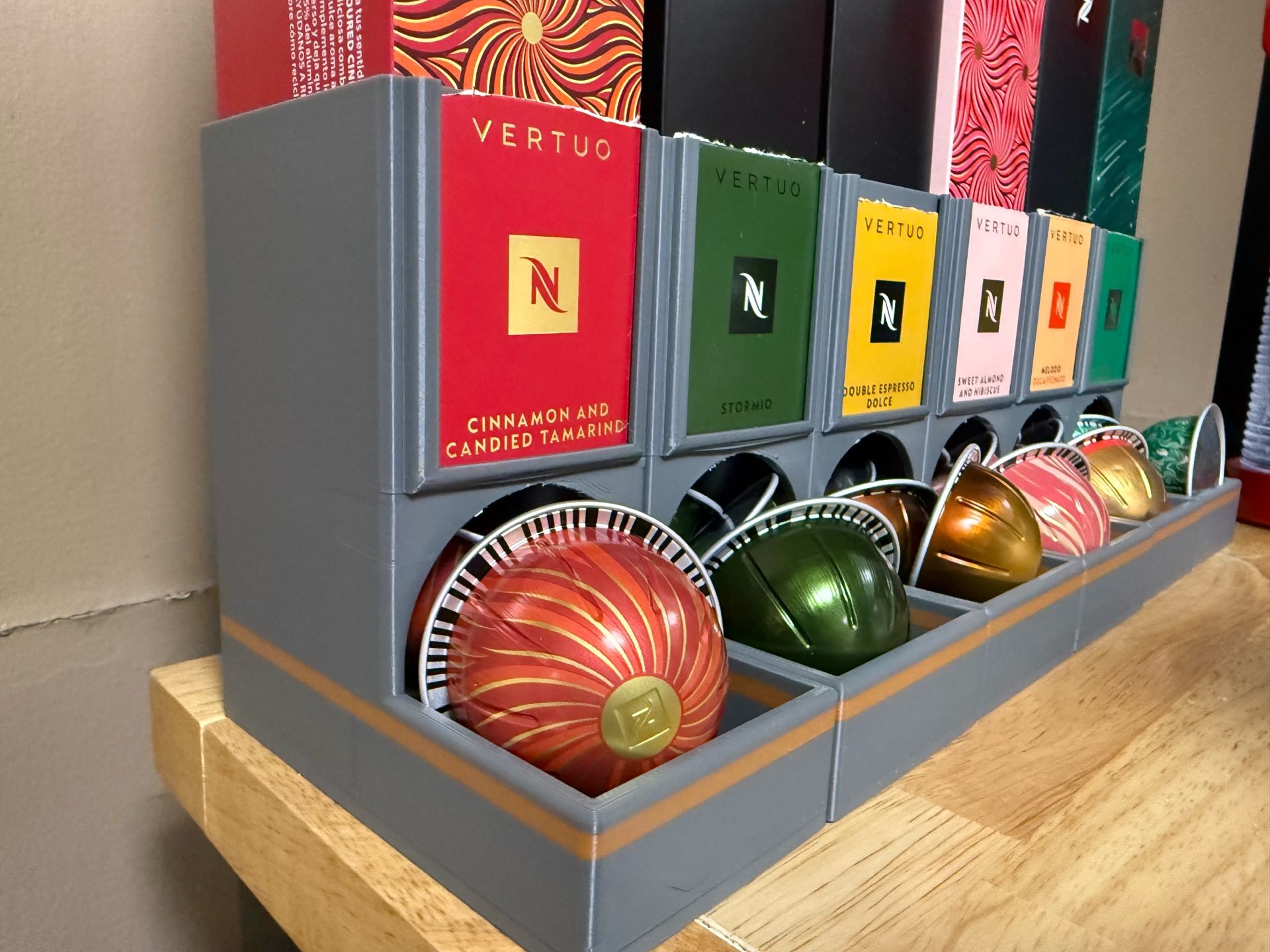 Dispenzer za Nespresso Vertuo Kapsule - Dodaci za kafe aparate, slika 3